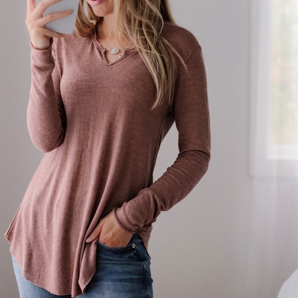 11thstreet Tops - SoldOut11thStreet